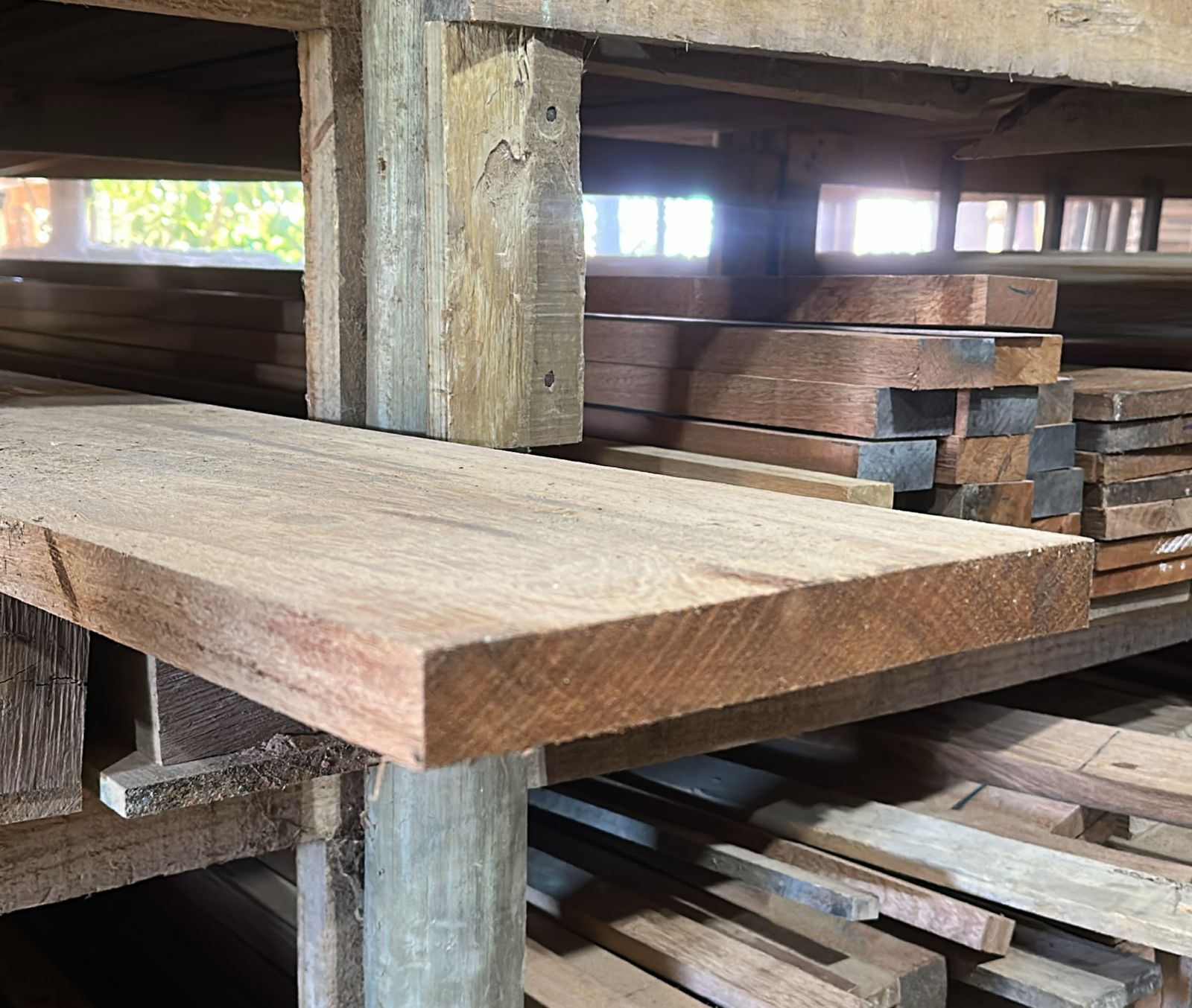 Madeiras Angelim Prancha Angelim 3.5x30 cm com 3.5 mts Bruta